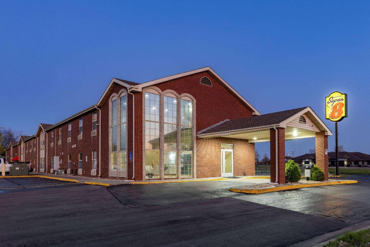 Super 8 By Wyndham Nixa/Springfield Area Hotel Buitenkant foto