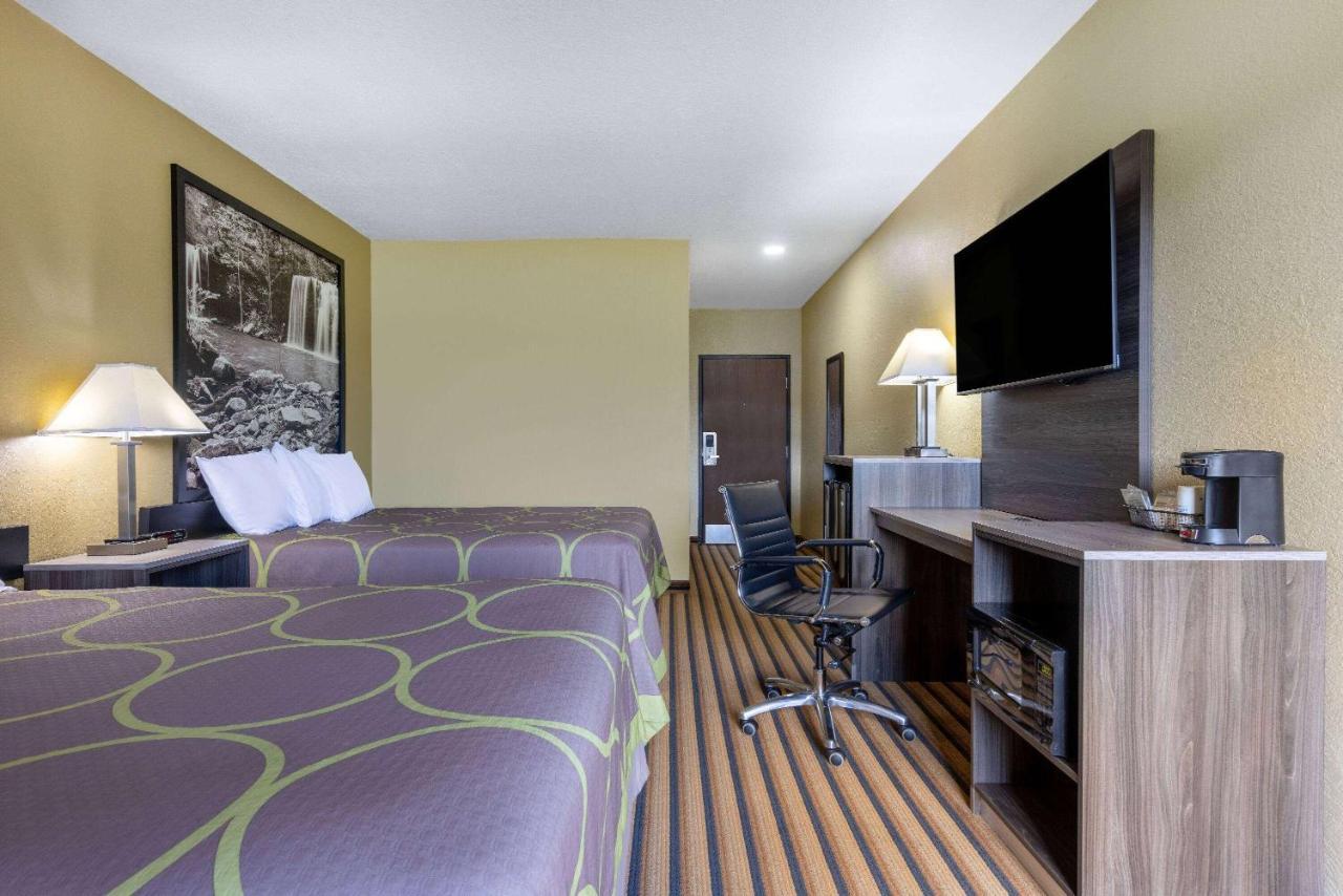 Super 8 By Wyndham Nixa/Springfield Area Hotel Buitenkant foto